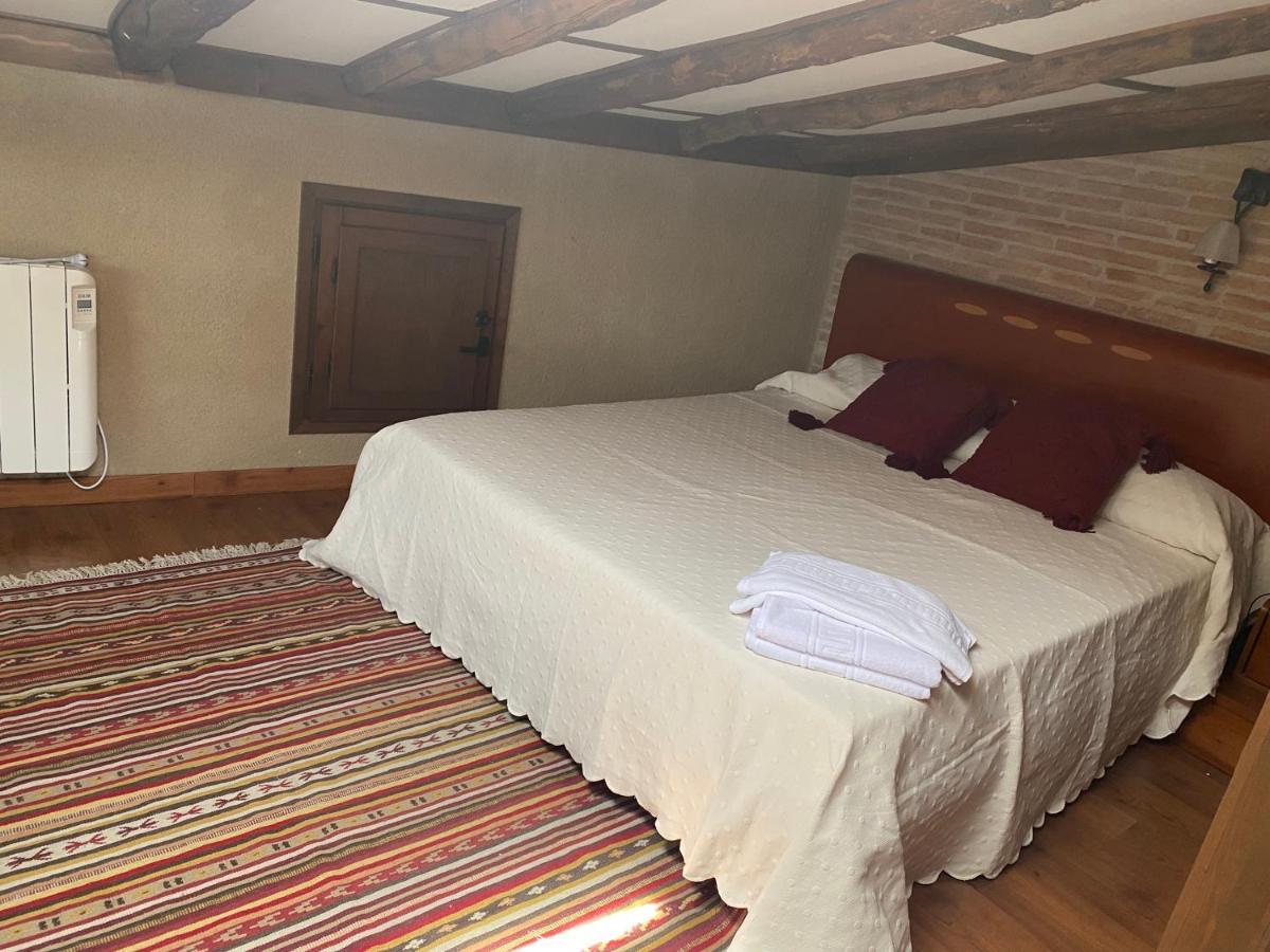 Вилла Casa Zapatero En Somontano Salas Bajas Экстерьер фото